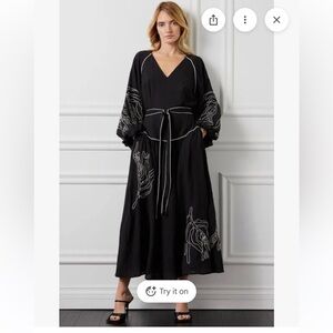 NWT Women’s Ciebon Faye Black Embroidered Maxi Dress Size Large